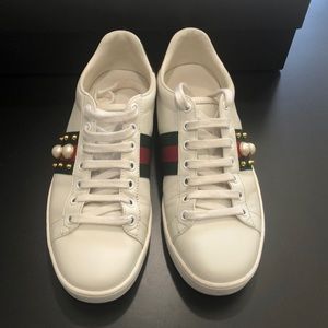 Gucci sneakers